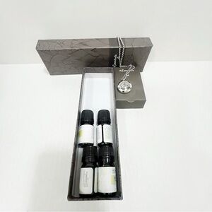 New mEssential Oil Tree Of Life Diffuser Necklace Aromatherapy Set